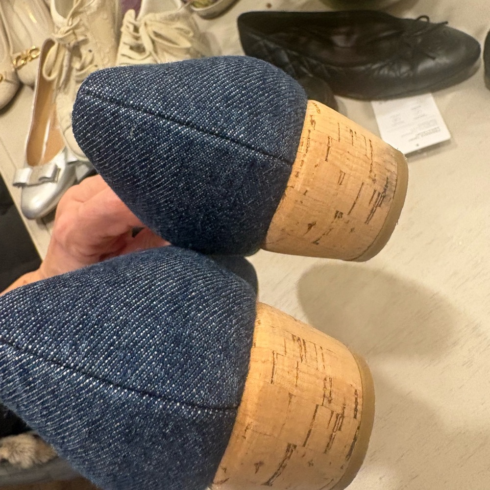 Salvatore Ferragamo Denim Heels with Gold Accents - Picture 3 of 4